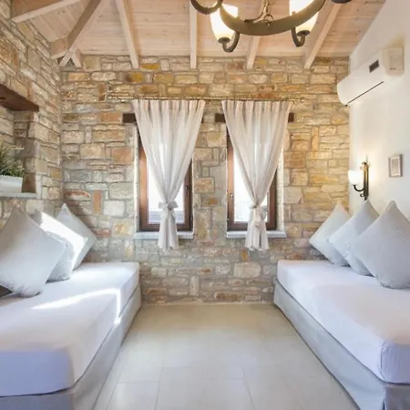 Pietra E Mare * 斯卡拉伯塔麦斯